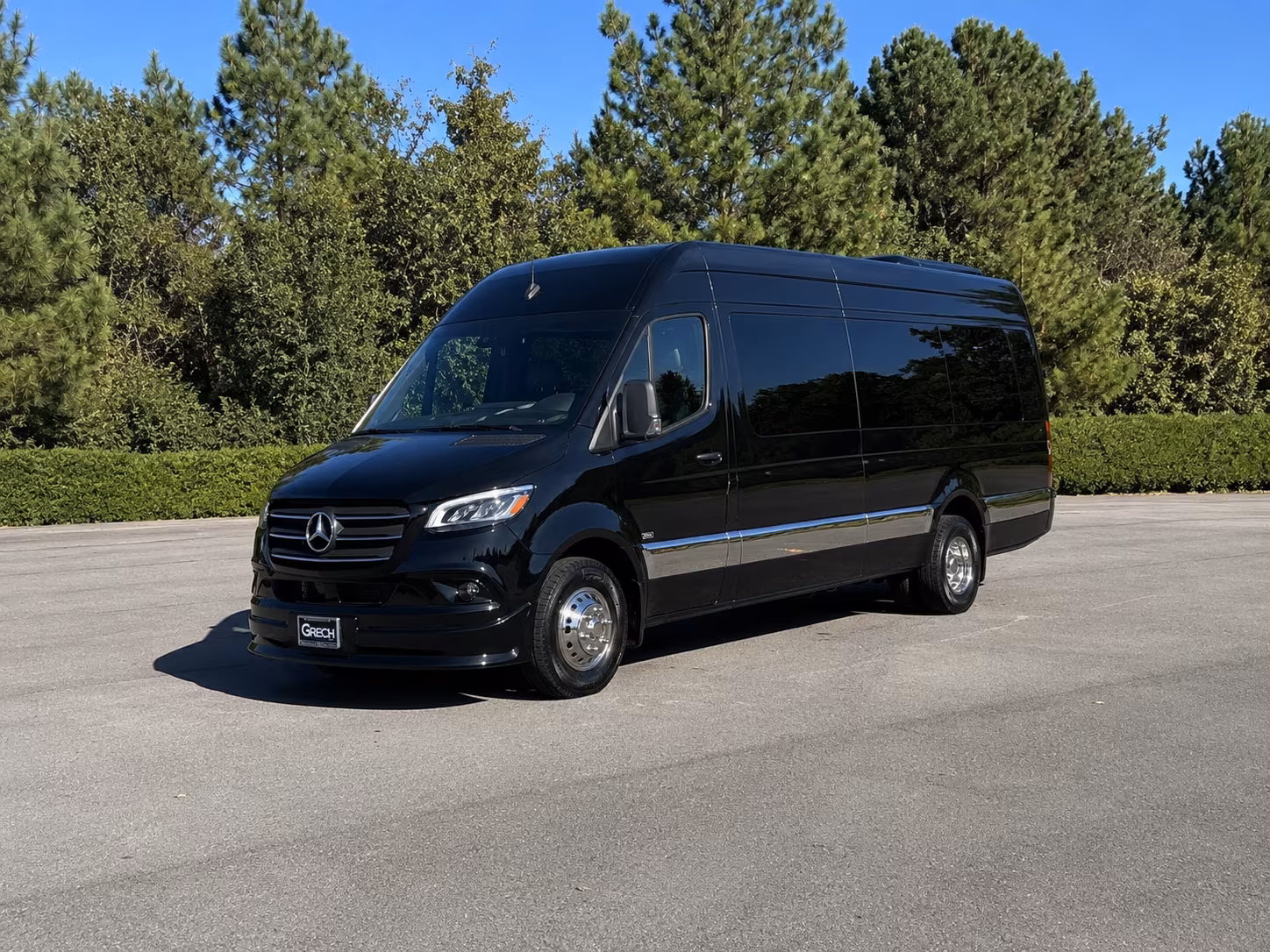 secure transportation for your next bachelor or bachelorette party 4