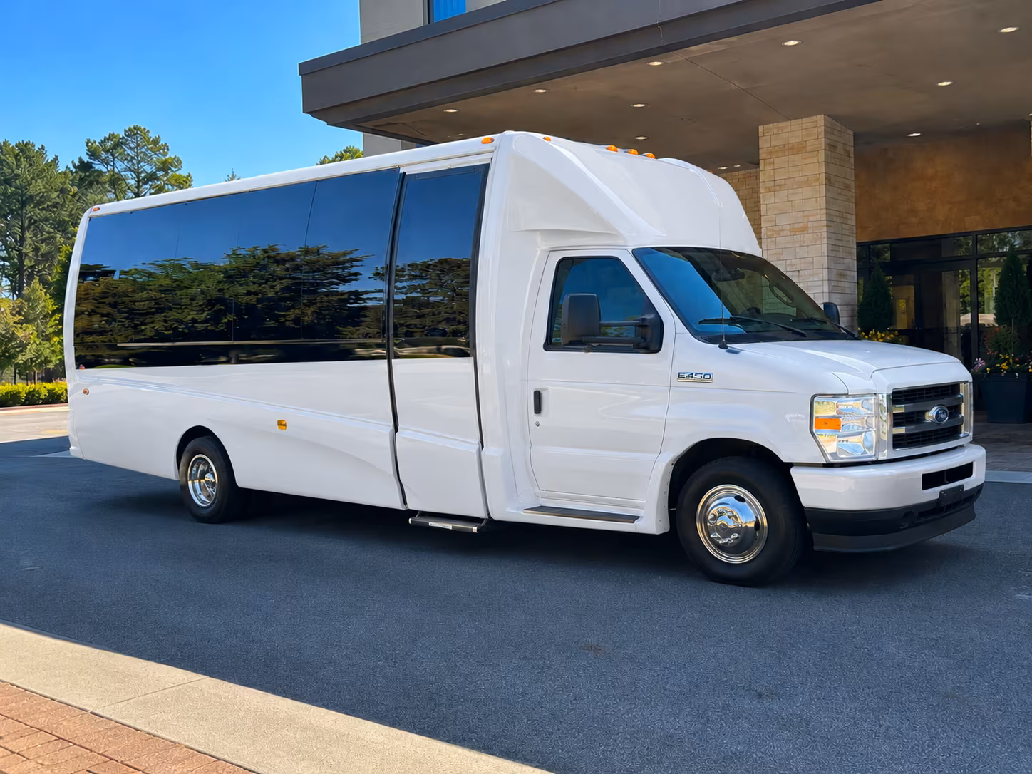 secure transportation for your next corporate event 1