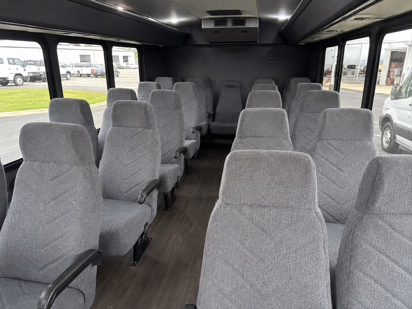 secure transportation for your next prom 1